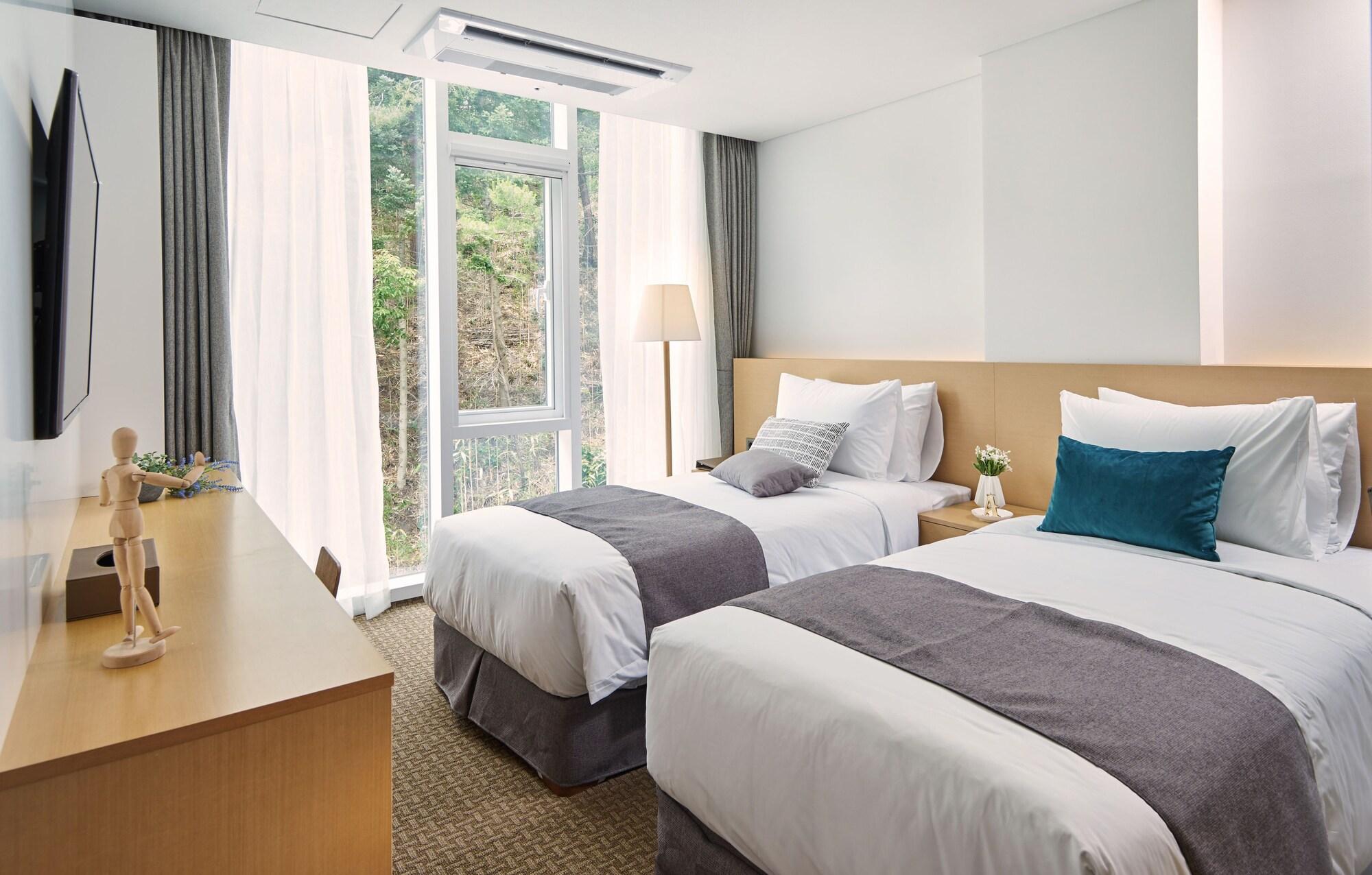 Naksan Beach Hotel Yangyang Bagian luar foto