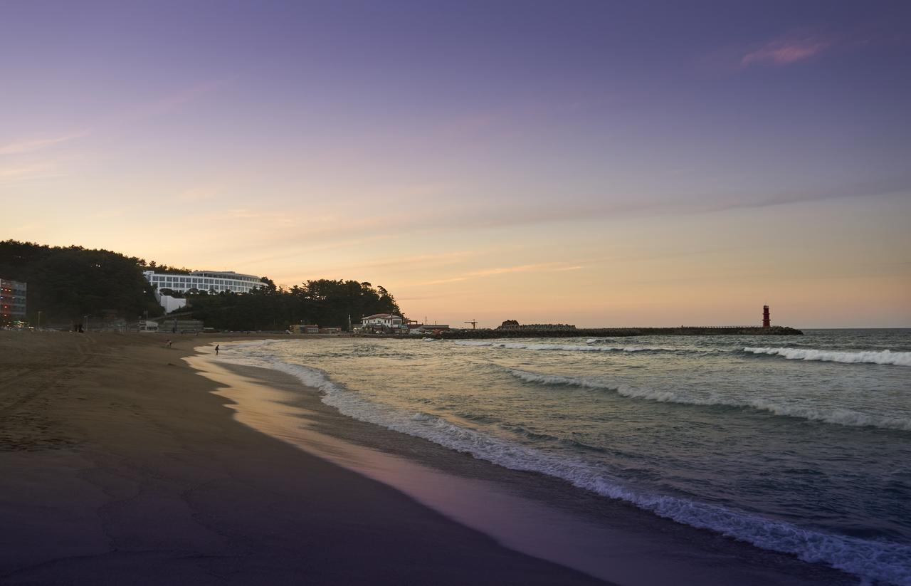 Naksan Beach Hotel Yangyang Bagian luar foto